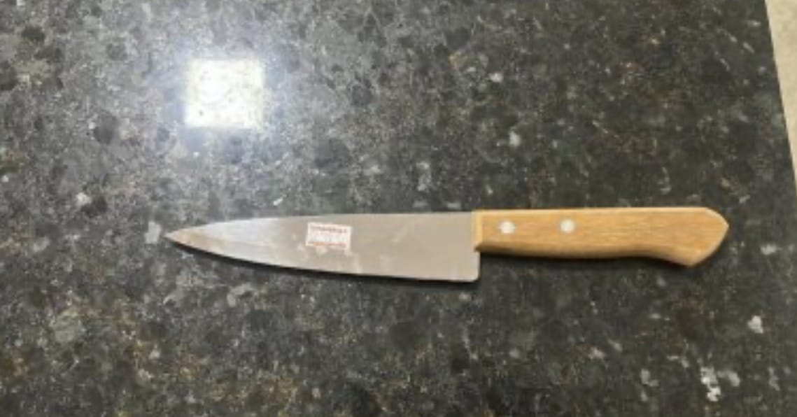 Discussão em festa termina com homem esfaqueado no peito