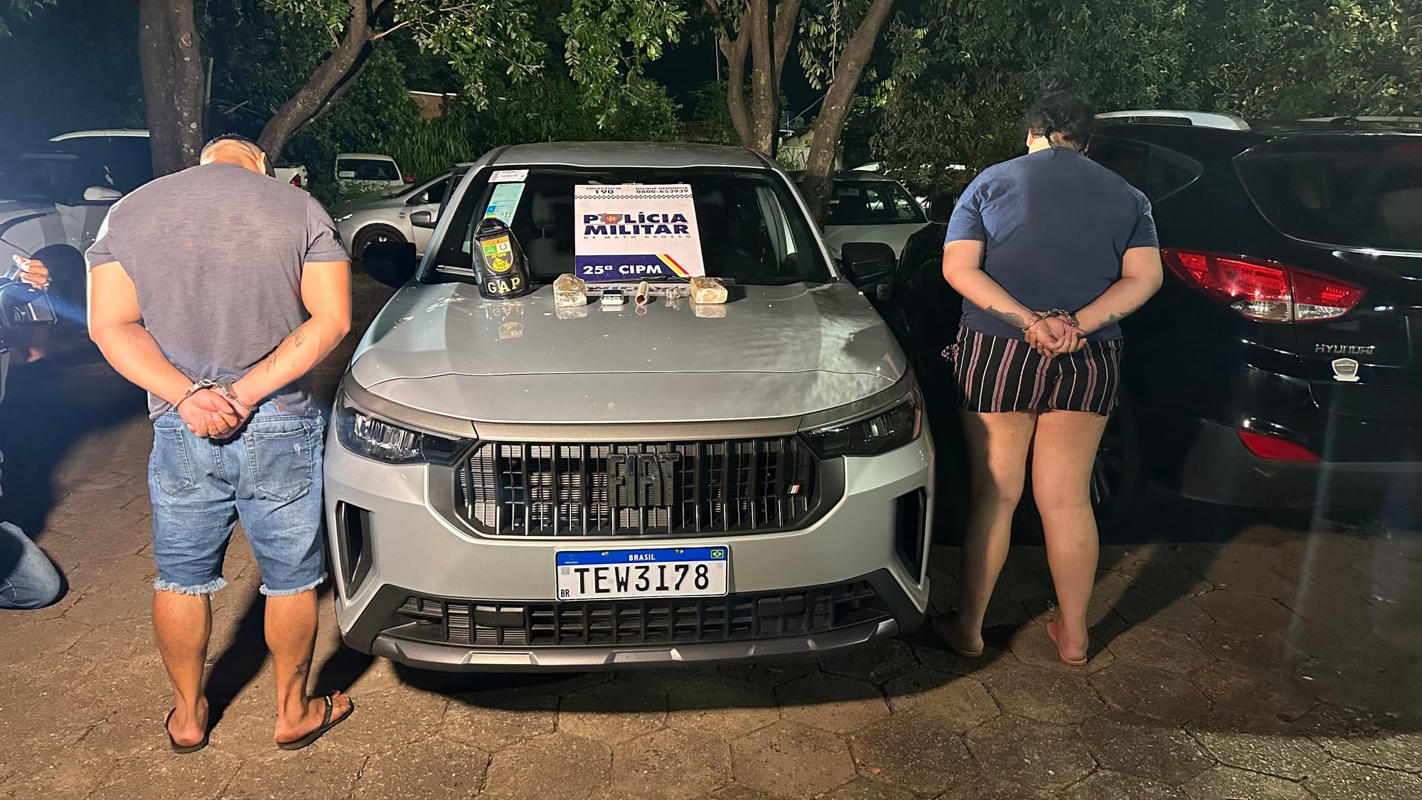 Polícia apreende drogas,e recupera veículo Zero roubado em em concessionária de Várzea Grande