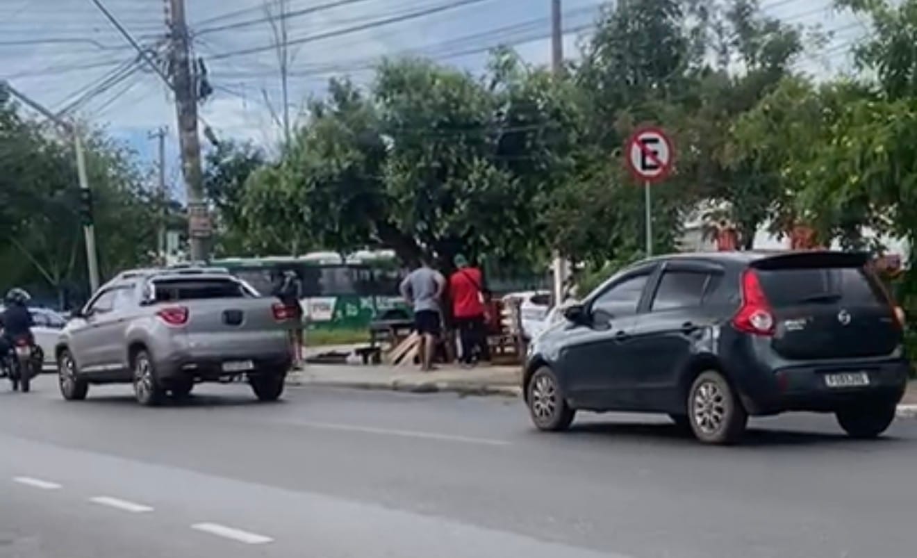 Neste momento homem é encontrado morto sobre calçada no CPA 4, em Cuiabá
