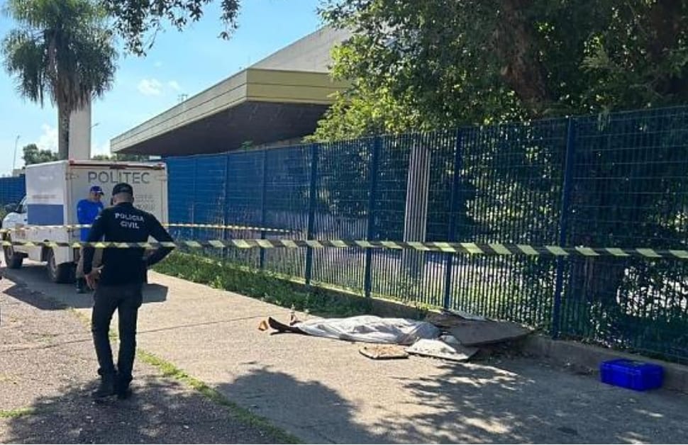 Homem é brutalmente assassinado próximo aos Correios em Várzea Grande