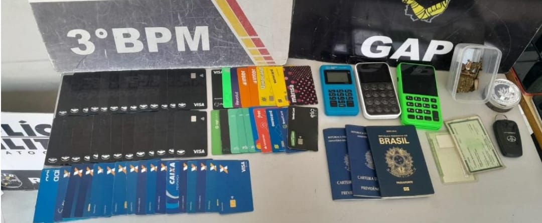Quadrilha do golpe é desmantelada em Cuiabá: polícia apreende dezenas de cartões e prende cinco suspeitos
