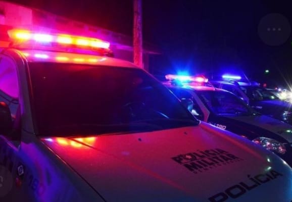 Homem é preso por tentar atacar ex-companheira com faca