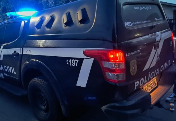 🚨 Filha é detida após ameaçar os pais e destruir casa em Várzea Grande