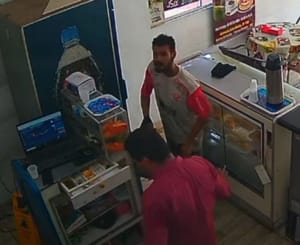 Câmeras de monitoramento registram assalto em padaria de Várzea Grande; Polícia prende suspeito com celulares