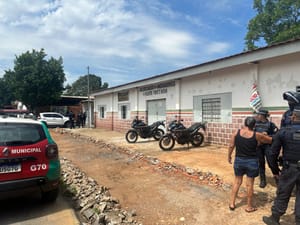 Moradores do Ponte Nova impedem ocupação irregular e acionam a Guarda Municipal em Várzea Grande