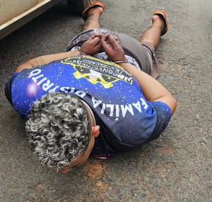 GCCO APREENDE MEIA TONELADA DE DROGA EM VÁRZEA GRANDE; SUSPEITO TENTA FUGIR E QUEBRAR CELULAR