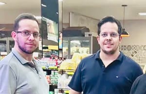 Empresários Alisson e Adriel Almeida, do Servben Supermercados, celebram mais um ano de vida neste 12 de abril em Várzea Grande